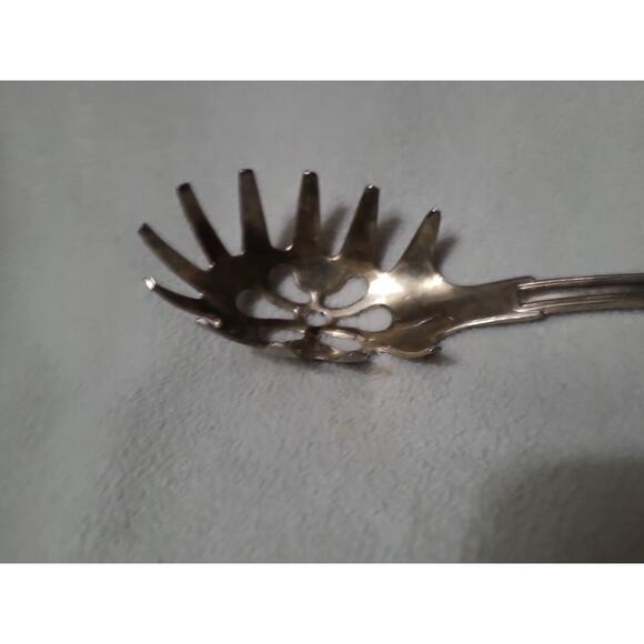 Silverplated Rogers Pasta Spaghetti Serving Spoon 11" Italy Spike Shell - Picture 3 of 8